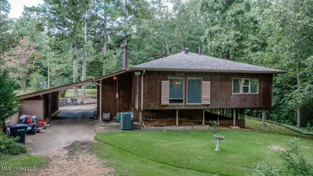 $299,900 | 19 Autumn Drive, Coldwater, MS 38618