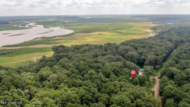 $299,900 | 19 Autumn Drive, Coldwater, MS 38618