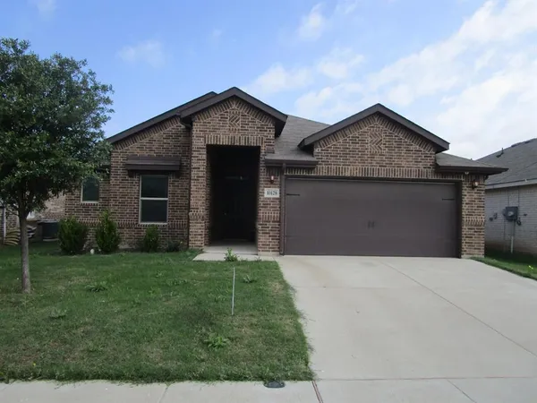 $2,500 | 10128 Boxelder Drive, Crowley, TX 76036
