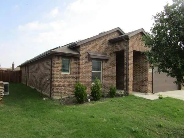 $2,500 | 10128 Boxelder Drive, Crowley, TX 76036