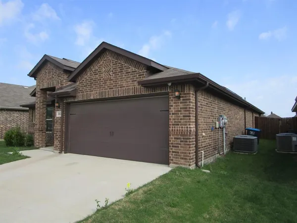 $2,500 | 10128 Boxelder Drive, Crowley, TX 76036