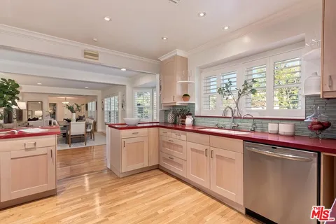 $2,849,000 | 1609 Comstock Avenue, Los Angeles, CA 90024
