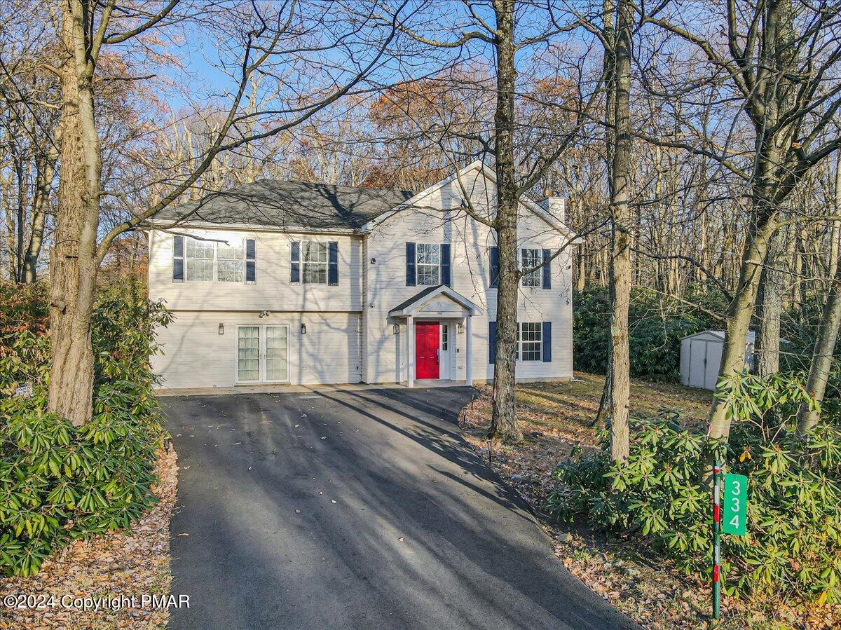 334 Coach Road Tobyhanna, PA 18466 - Photo 5 of 48 04-Photo Oct 28 2024, 4 53 32 PM
