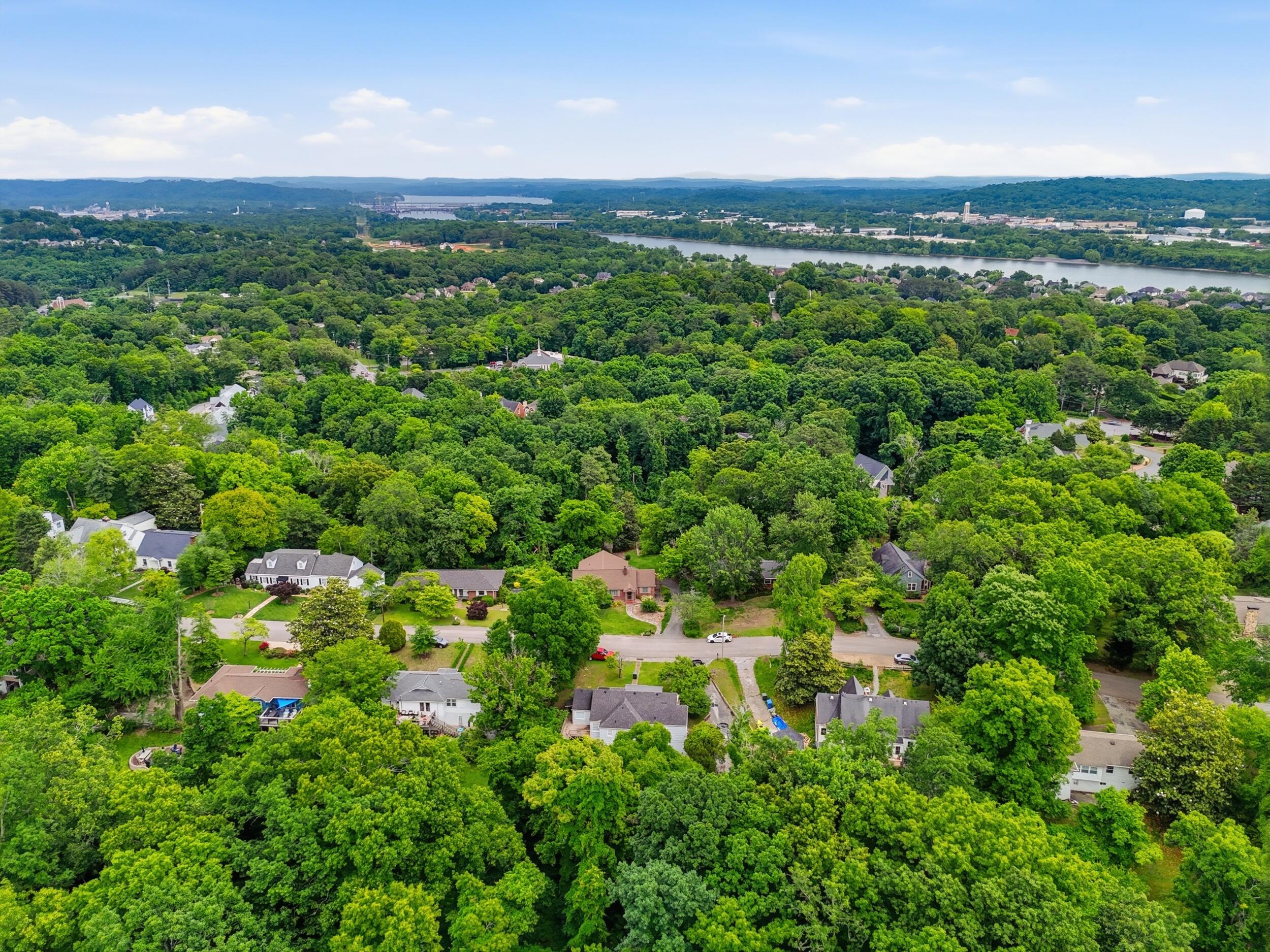 2920 Ozark Road Chattanooga, TN 37415 - Photo 32 of 39 dji_20260511112029_0546_d
