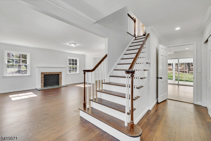 54 Robin Glen Road Watchung, NJ 07069 - Photo 7 of 42 a view of entryway and hall with wooden floor
