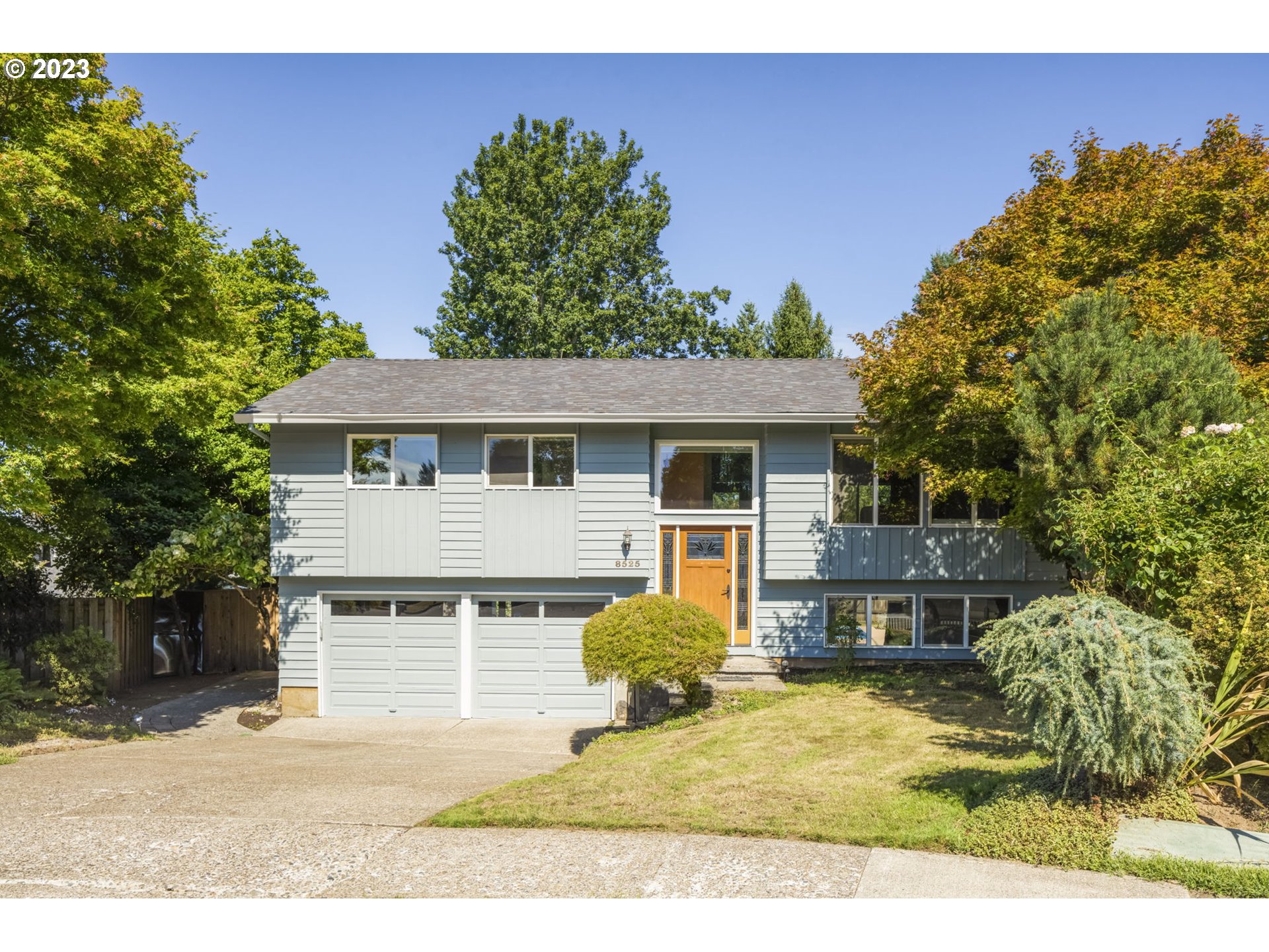 8525 Southwest Modoc Court Tualatin, OR 97062 - Photo 1 of 33 Gallery Image 1