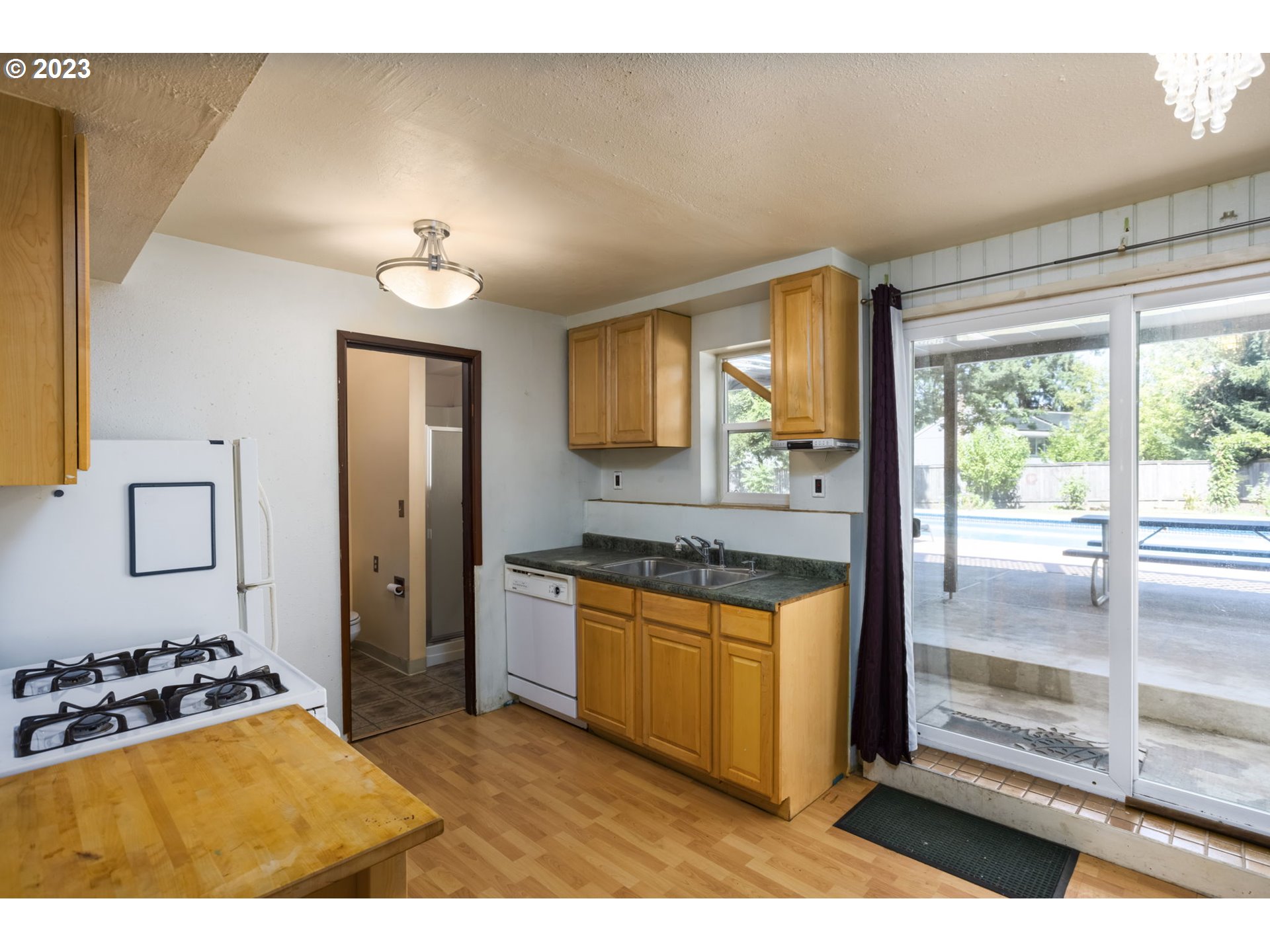 8525 Southwest Modoc Court Tualatin, OR 97062 - Photo 24 of 33 Gallery Image 24