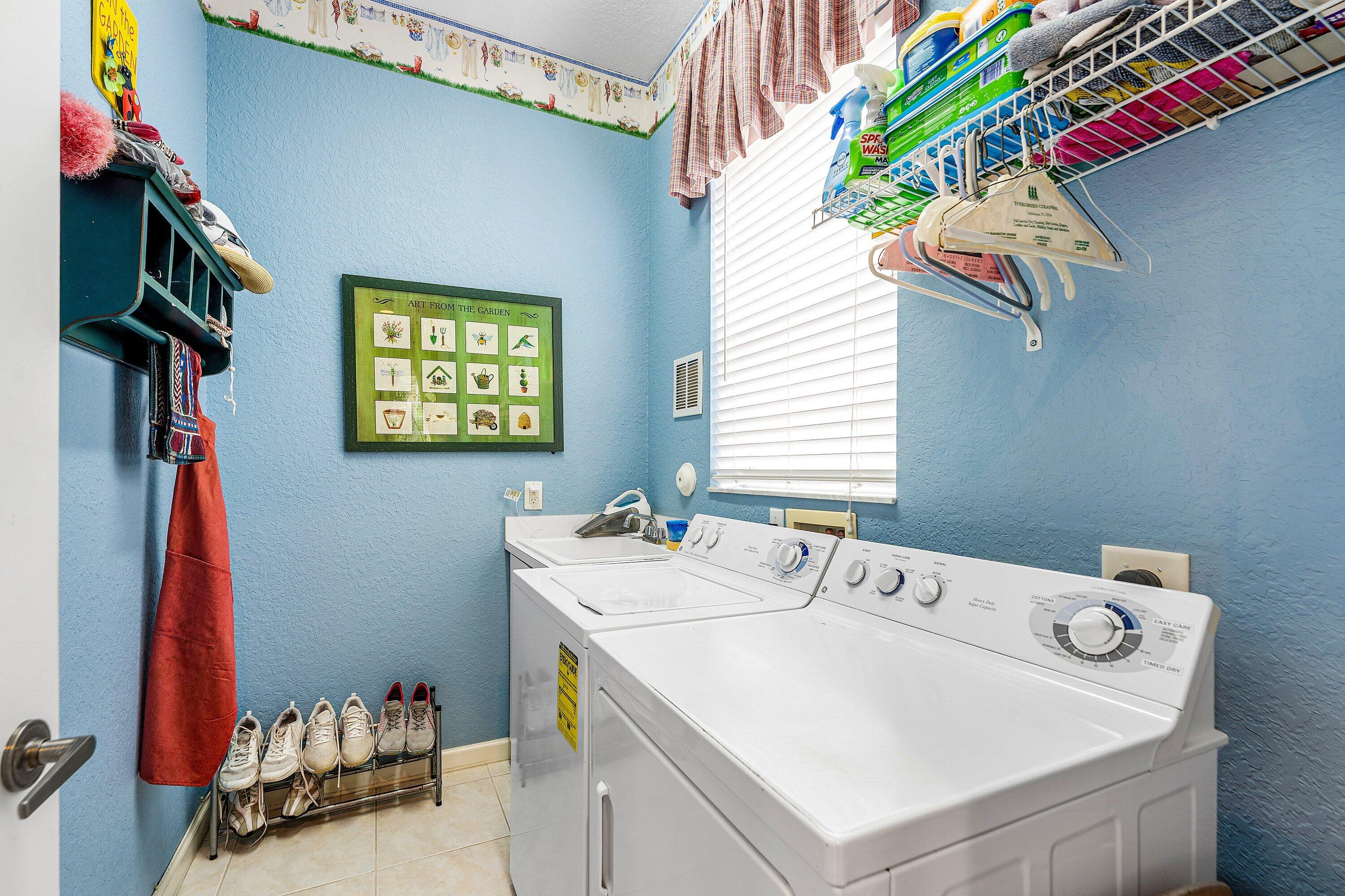 123 Via Castilla Jupiter, FL 33458 - Photo 22 of 59 022-123ViaCastilla-Jupiter-FL-33458-SMAL