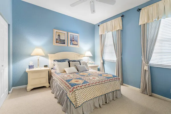 $1,075,000 | 123 Via Castilla, Jupiter, FL 33458