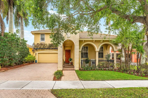 $1,075,000 | 123 Via Castilla, Jupiter, FL 33458