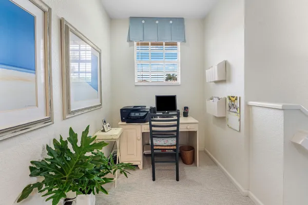 $1,075,000 | 123 Via Castilla, Jupiter, FL 33458