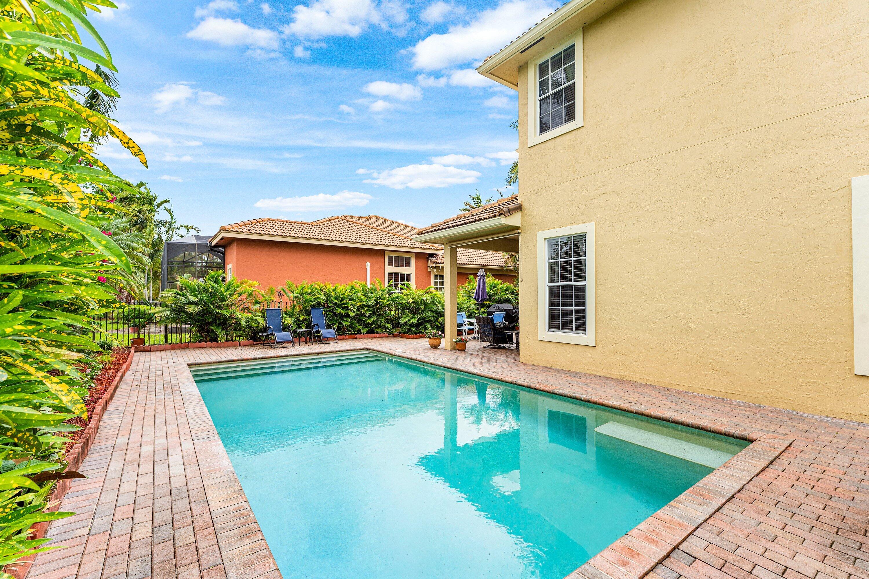 123 Via Castilla Jupiter, FL 33458 - Photo 42 of 59 042-123ViaCastilla-Jupiter-FL-33458-SMAL