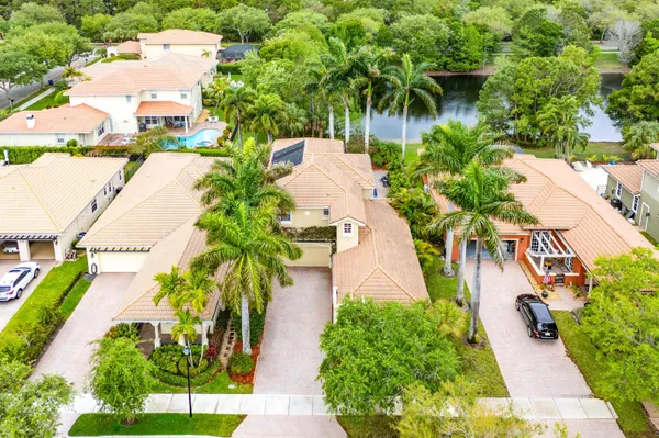$1,075,000 | 123 Via Castilla, Jupiter, FL 33458