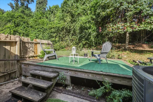 $159,000 | 1055 Ocala Road, Tallahassee, FL 32304