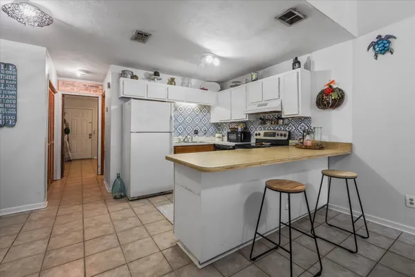 $159,000 | 1055 Ocala Road, Tallahassee, FL 32304