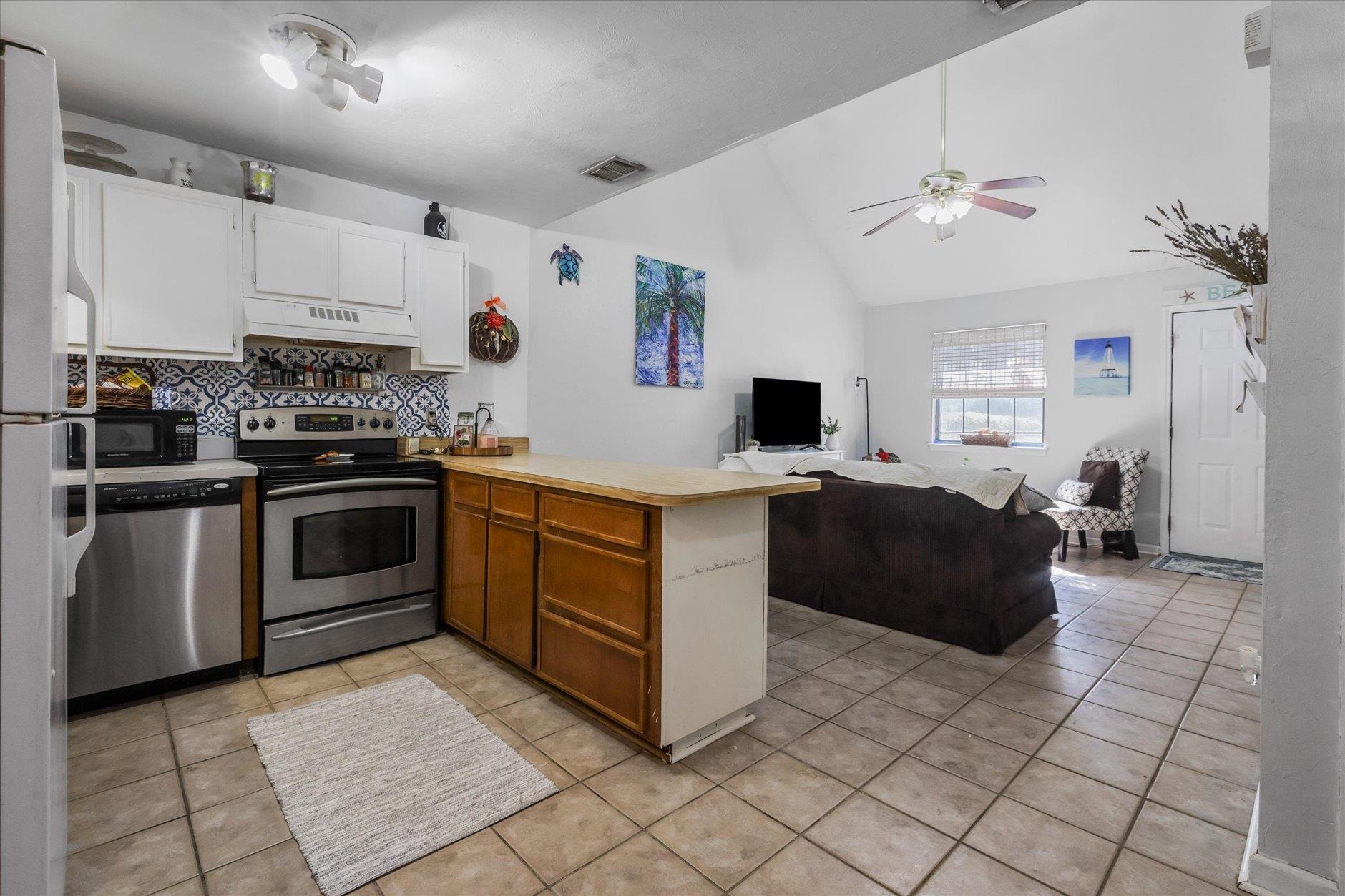 1055 Ocala Road Tallahassee, FL 32304 - Photo 24 of 40