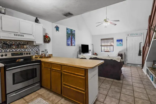 $159,000 | 1055 Ocala Road, Tallahassee, FL 32304
