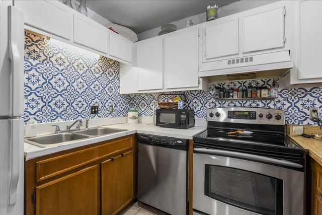 $159,000 | 1055 Ocala Road, Tallahassee, FL 32304