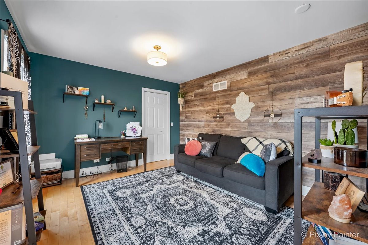 39W901 Carl Sandburg Road St. Charles, IL 60175 - Photo 28 of 66