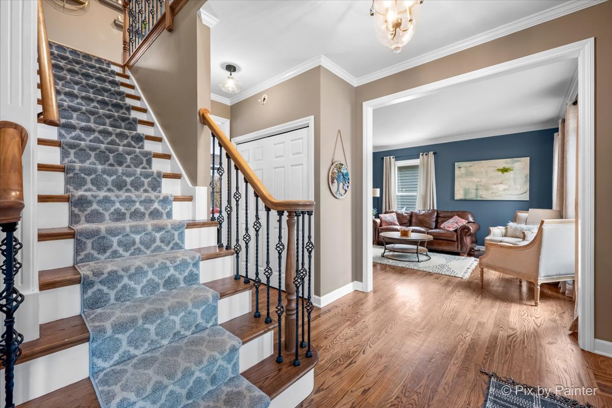 39W901 Carl Sandburg Road St. Charles, IL 60175 - Photo 4 of 66