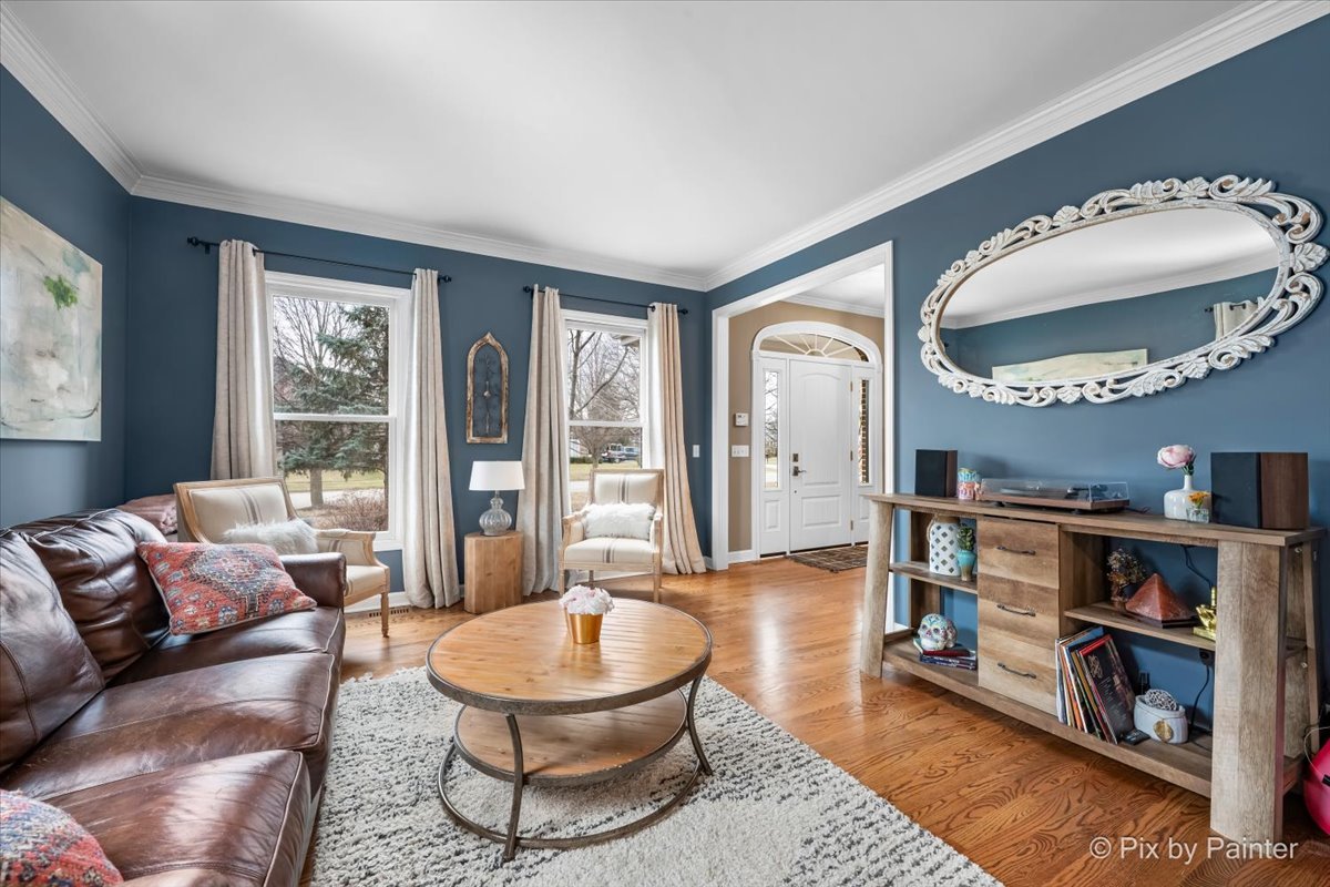 39W901 Carl Sandburg Road St. Charles, IL 60175 - Photo 8 of 66