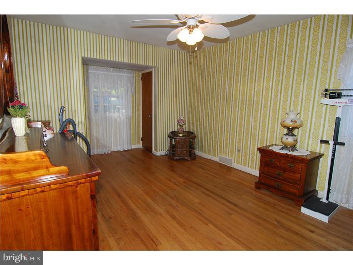 913 John Street Reading, PA 19607 - Photo 8 of 18 Gallery Image 8