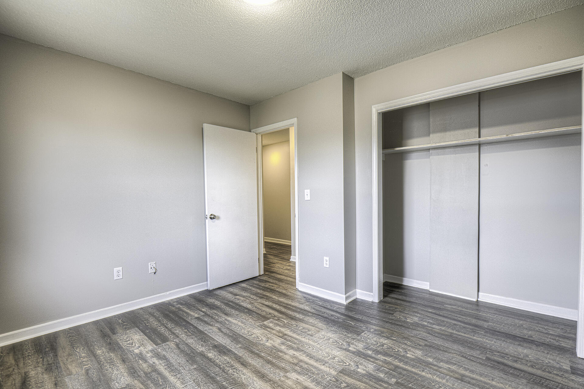 901 Hawthorne Street Chattanooga, TN 37406 - Photo 15 of 28 KHP17 (6)