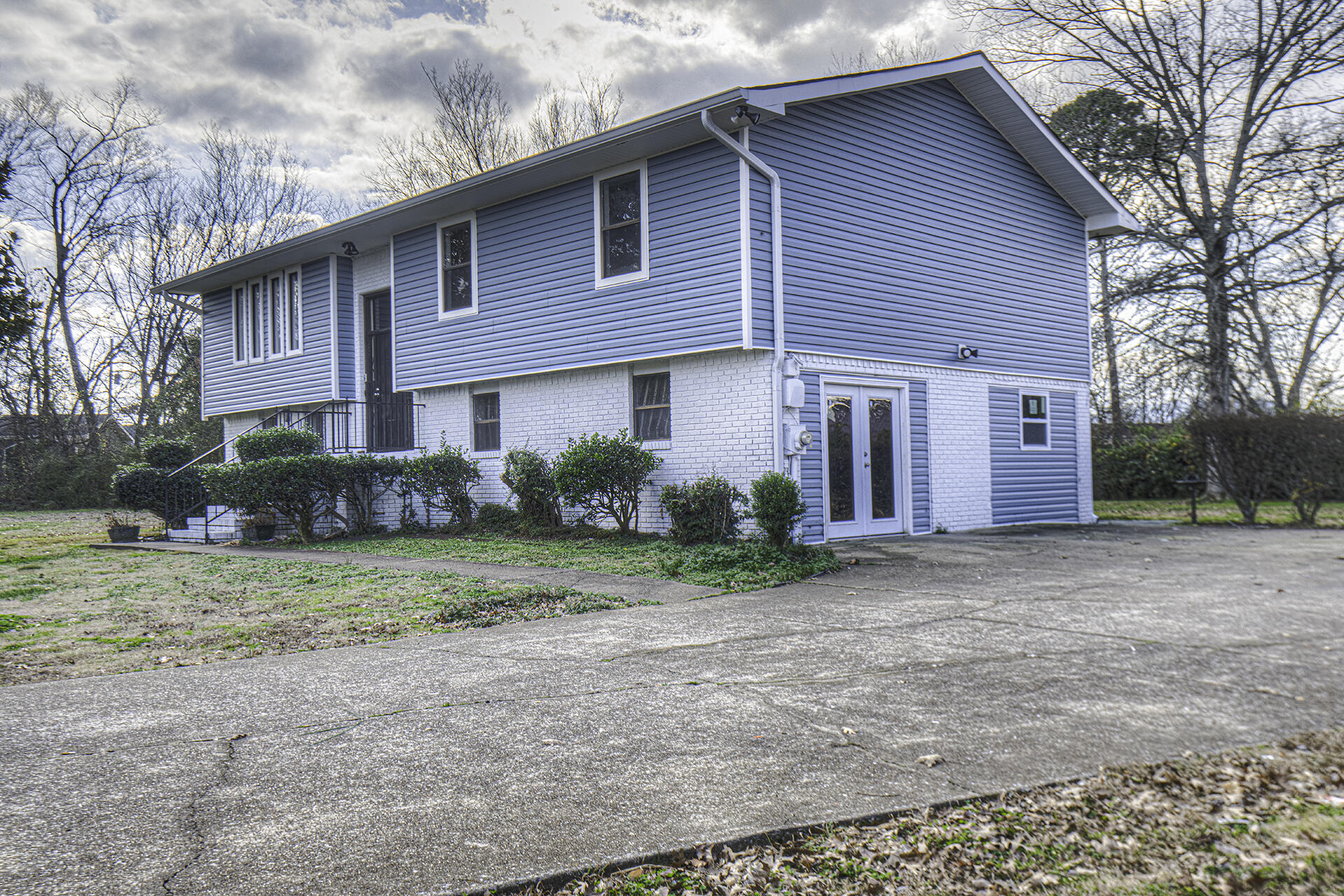 901 Hawthorne Street Chattanooga, TN 37406 - Photo 2 of 28 KHP02 (7)