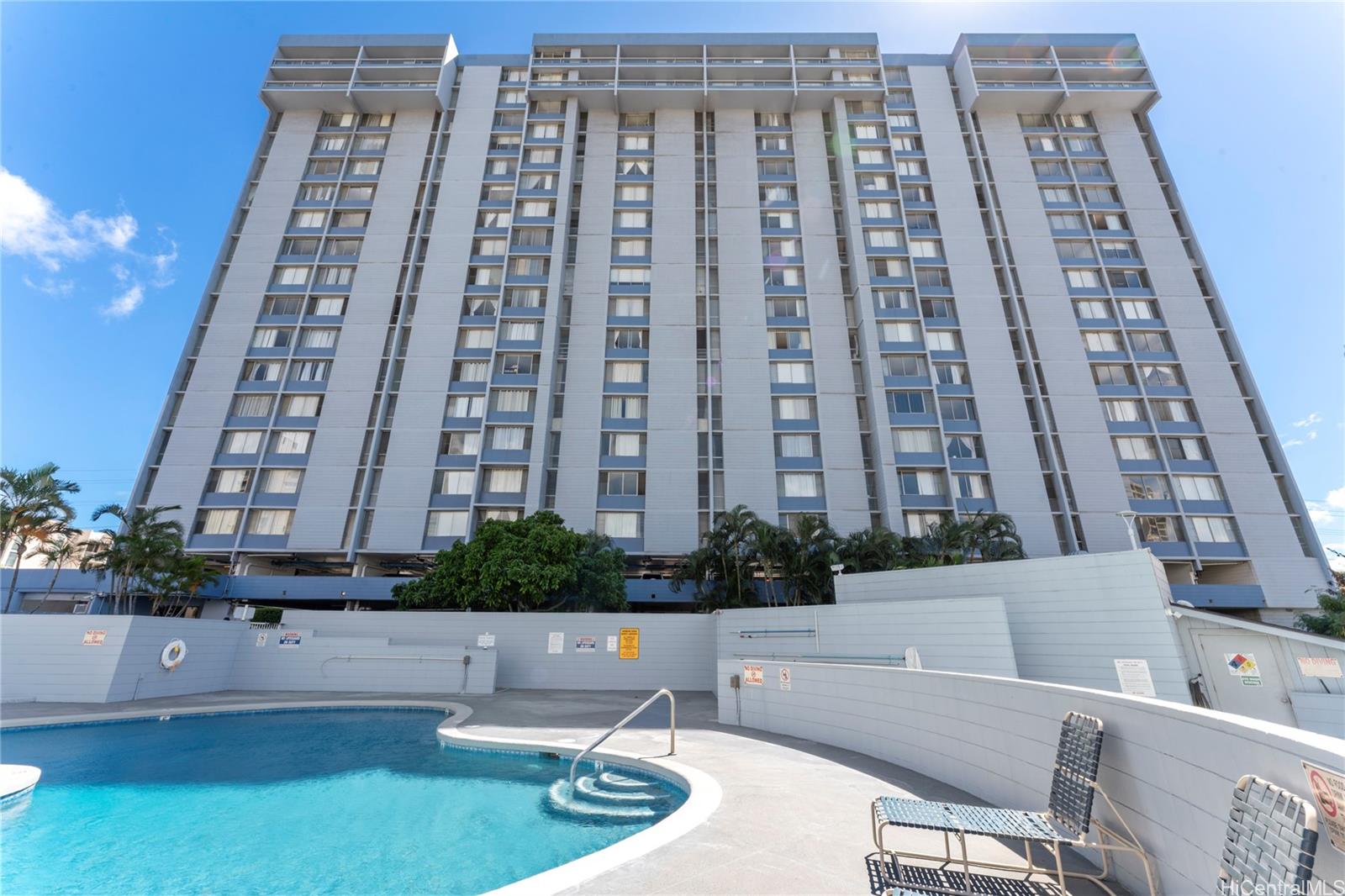 3045 Ala Napuaa Place, Unit 710 Honolulu, HI 96818 - Photo 19 of 25 a roof deck with couches and potted plants