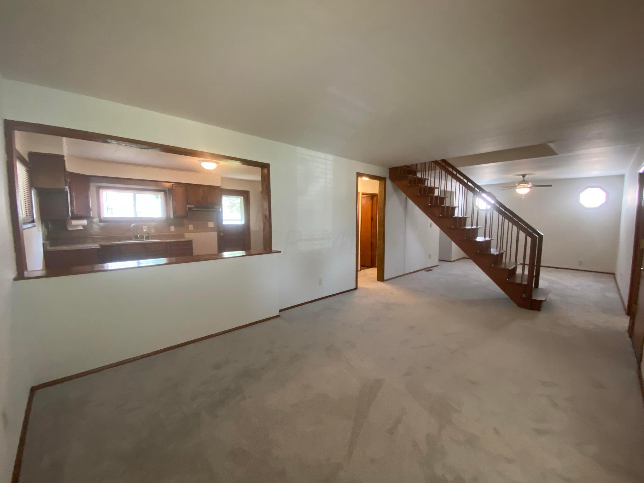 4105 Rickenbacker Avenue Columbus, OH 43213 - Photo 8 of 21 Gallery Image 8