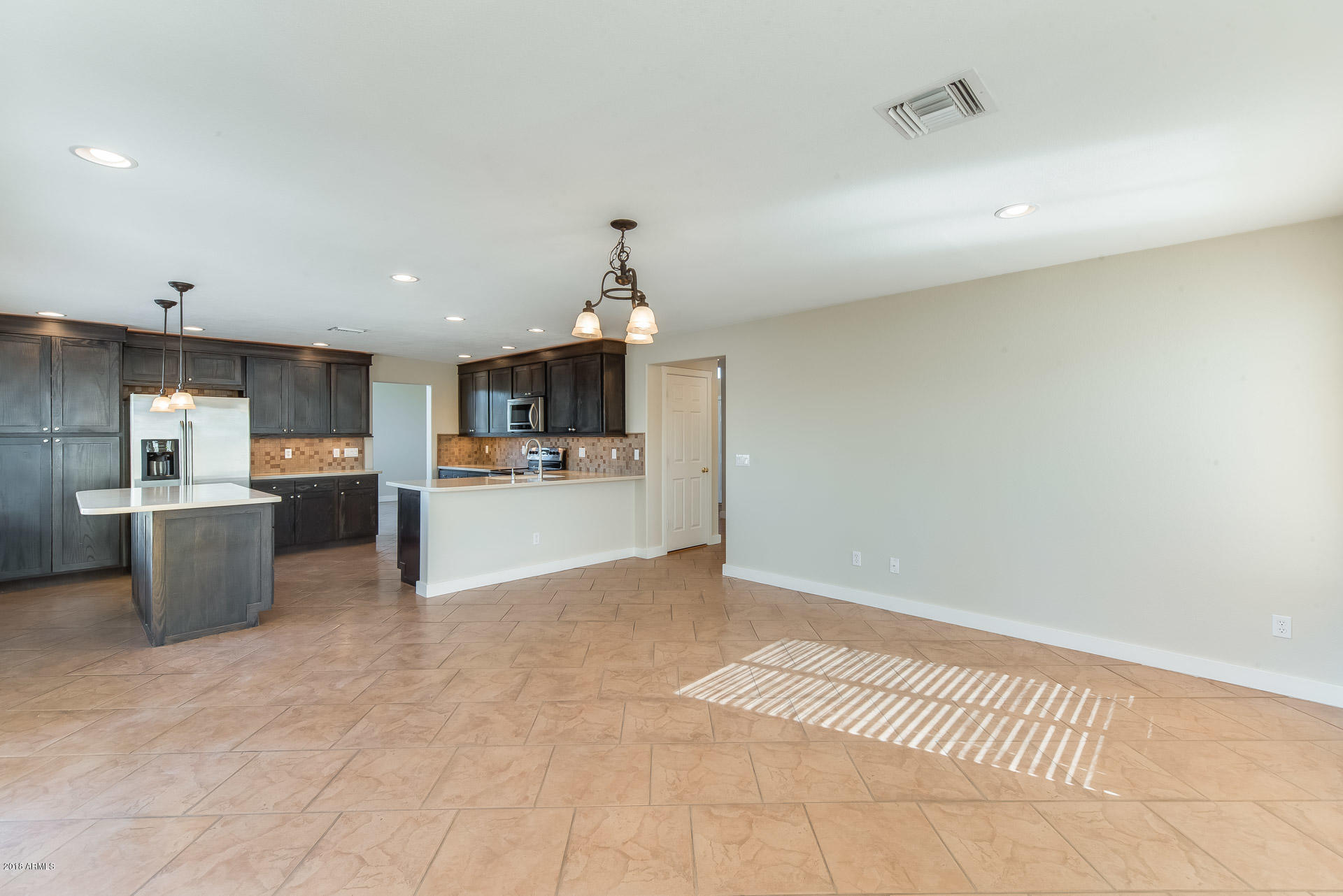 1600 East Redfield Road Gilbert, AZ 85234 - Photo 3 of 44 3
