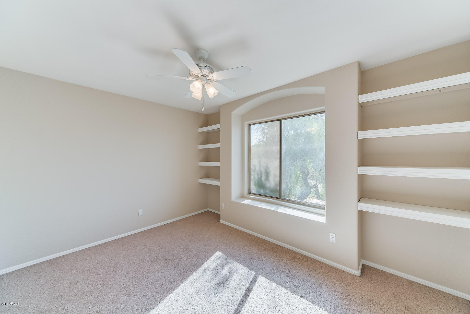 1600 East Redfield Road Gilbert, AZ 85234 - Photo 4 of 44 4