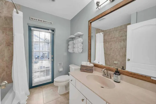 $4,300 | 5464 Northwest Milner Drive, Port St. Lucie, FL 34983