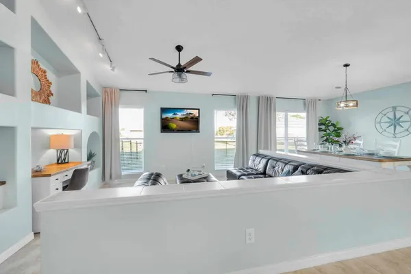 $4,300 | 5464 Northwest Milner Drive, Port St. Lucie, FL 34983