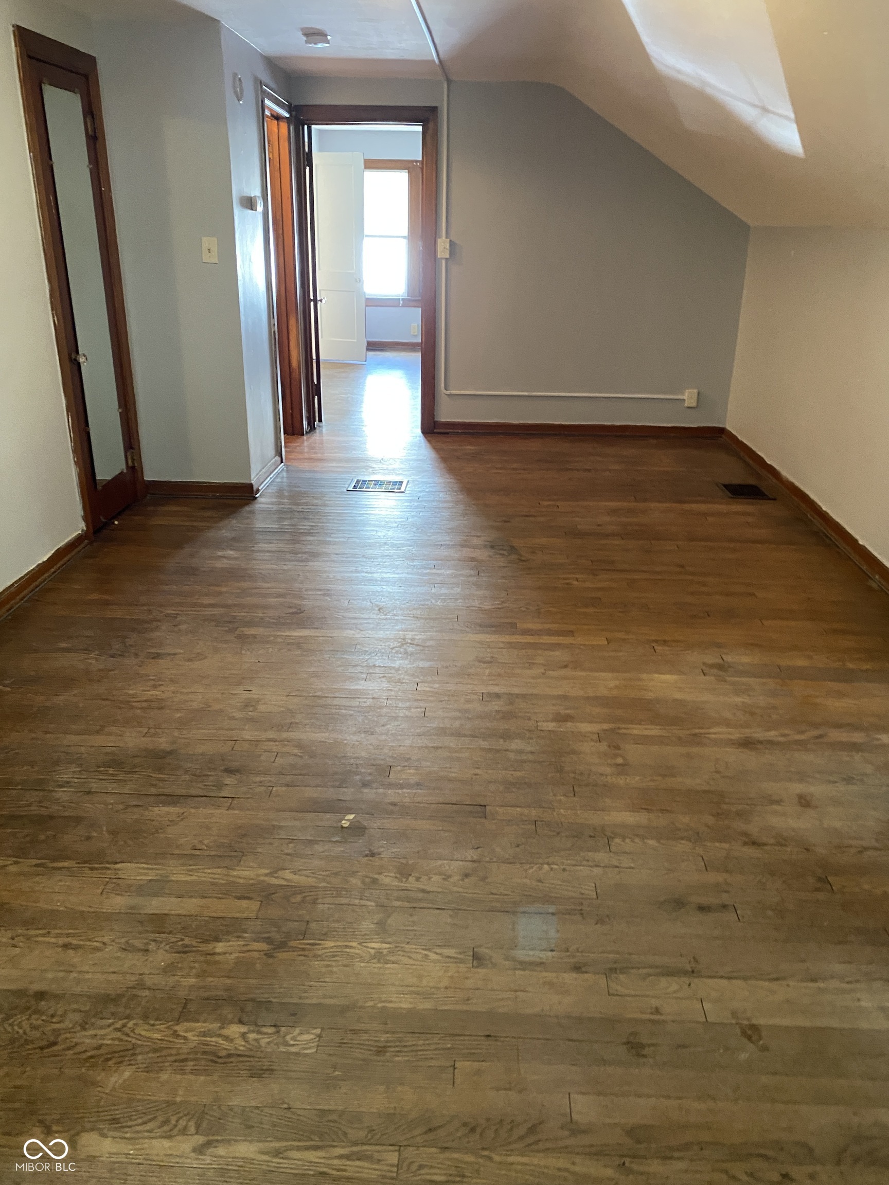 309.5 Central Avenue Anderson, IN 46016 - Photo 5 of 10