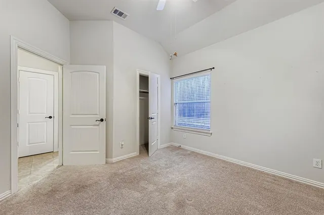 $500,000 | 8406 Pecan Creek Drive, Arlington, TX 76001