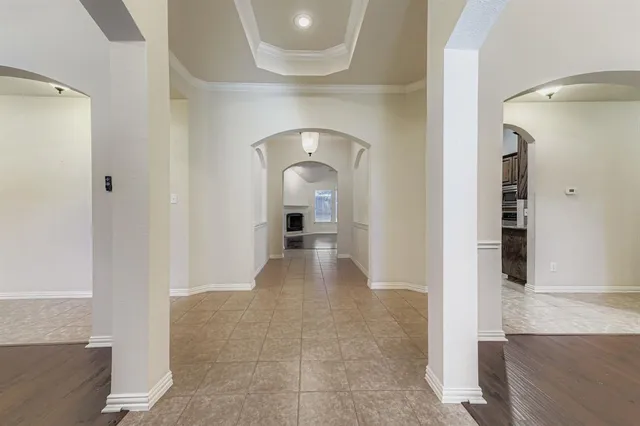 $500,000 | 8406 Pecan Creek Drive, Arlington, TX 76001