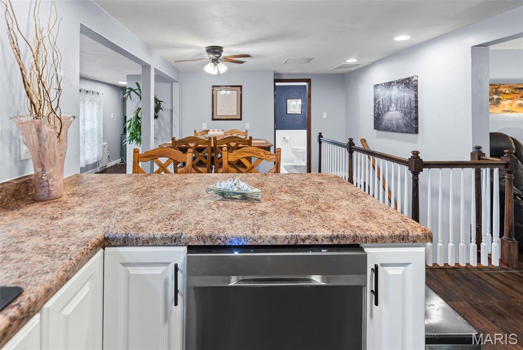 1315 Lester Avenue Collinsville, IL 62234 - Photo 15 of 45