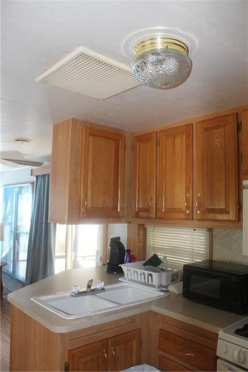 183 Holiday Loop Cleveland, GA 30528 - Photo 13 of 22