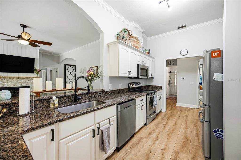 5505 Southwest 93 Way Gainesville, FL 32608 - Photo 23 of 51