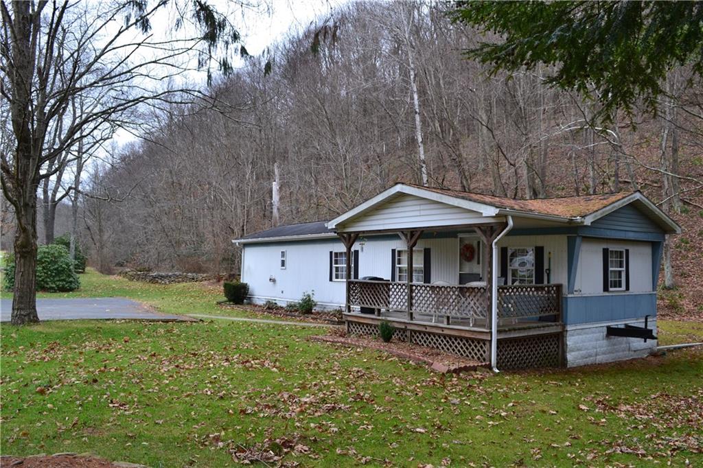 416 Back Creek Road Champion, PA 15622 - Photo 3 of 25 Gallery Image 3