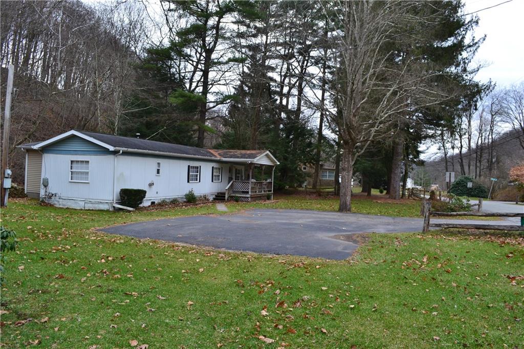 416 Back Creek Road Champion, PA 15622 - Photo 6 of 25 Gallery Image 6
