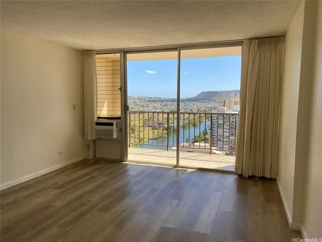 $2,000 | 2345 Ala Wai Boulevard, Unit 2703, Honolulu, HI 96815