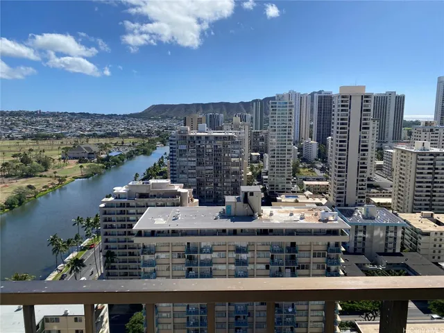 $2,000 | 2345 Ala Wai Boulevard, Unit 2703, Honolulu, HI 96815