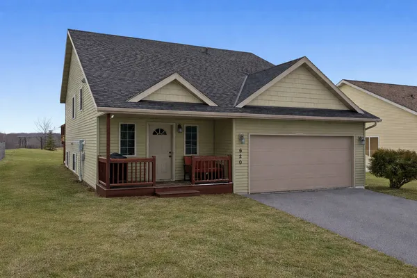 $359,900 | 620 North Washington Avenue, Detroit Lakes, MN 56501