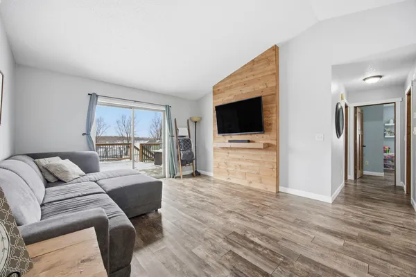 $349,900 | 620 North Washington Avenue, Detroit Lakes, MN 56501