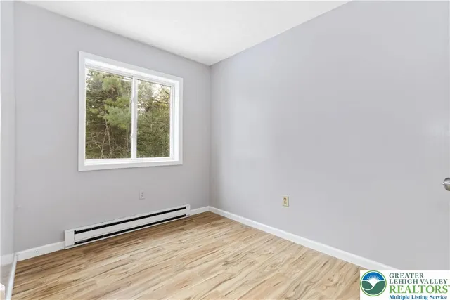 $220,000 | 6522 Runnymeade Lane, Tobyhanna, PA 18466