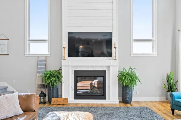 $1,199,000 | 606 Venture Lane Northeast, Alexandria, MN 56308