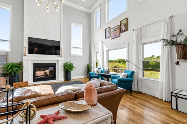 $1,199,000 | 606 Venture Lane Northeast, Alexandria, MN 56308
