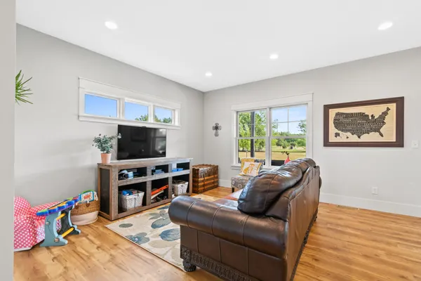 $1,199,000 | 606 Venture Lane Northeast, Alexandria, MN 56308